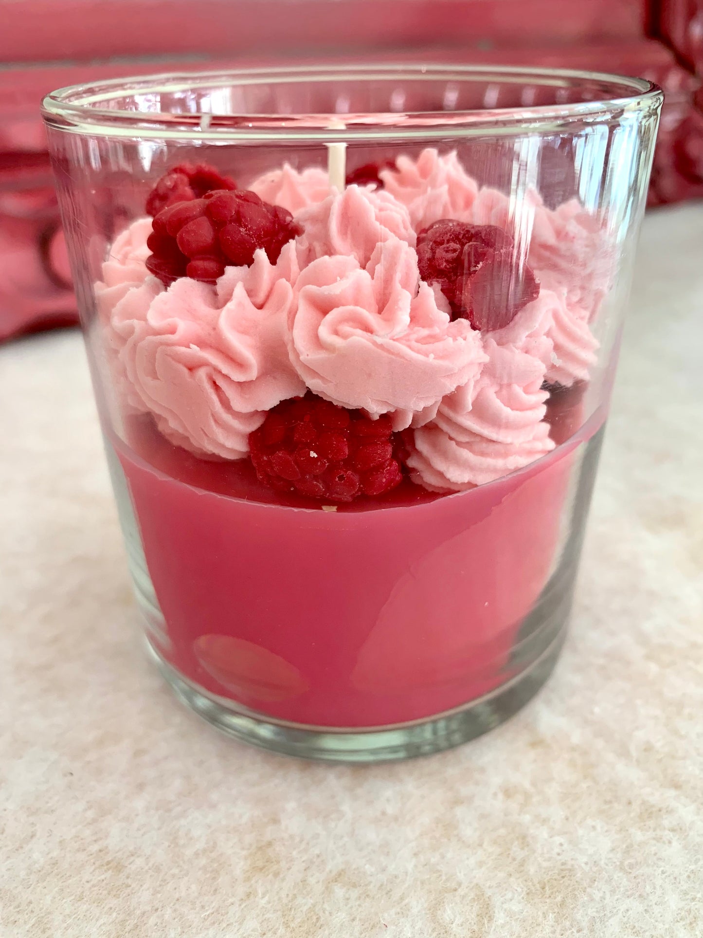 Framboise surette - Bougies de soya & cires à brûleur - Formats variés