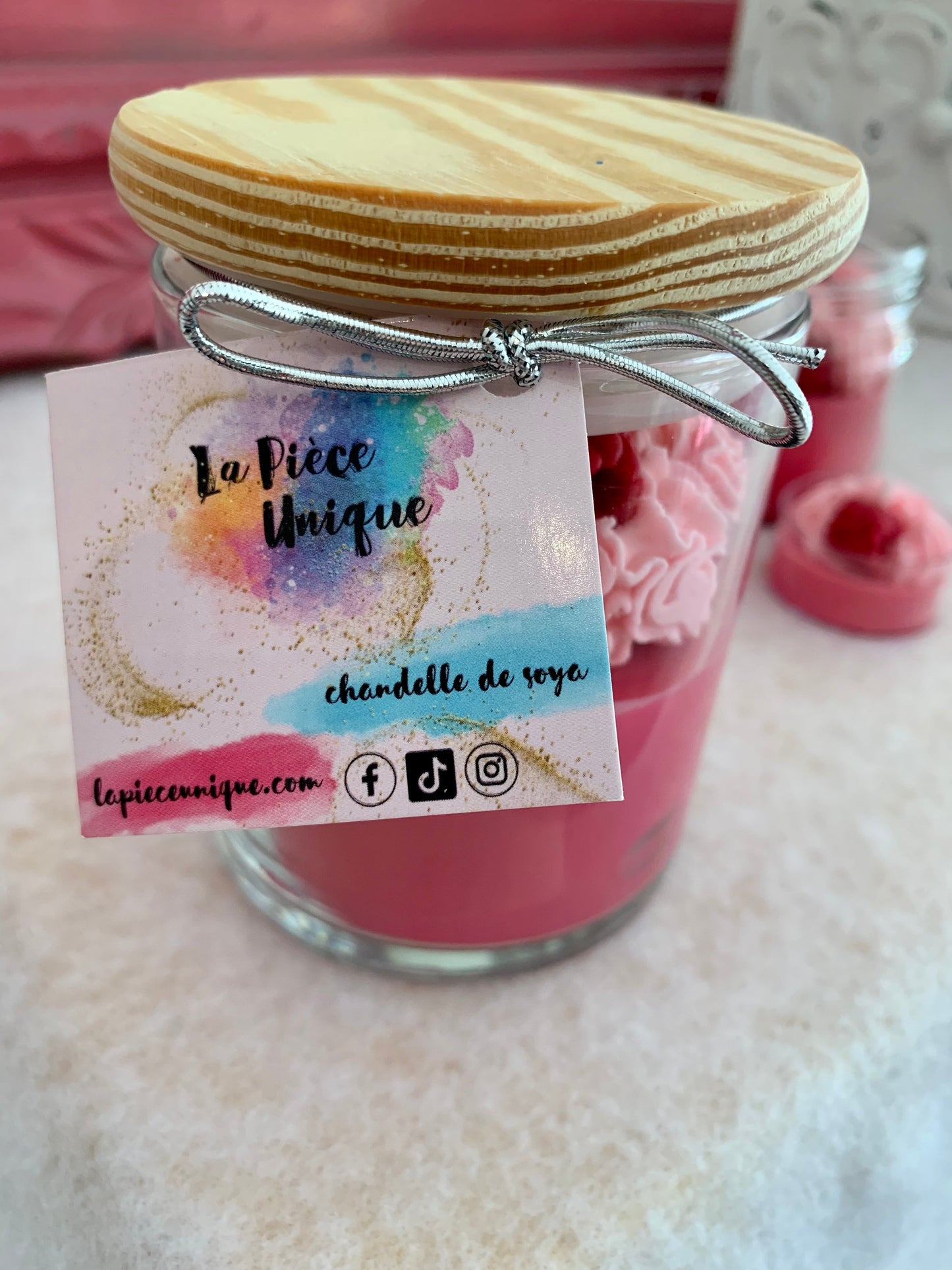 Framboise surette - Bougies de soya & cires à brûleur - Formats variés
