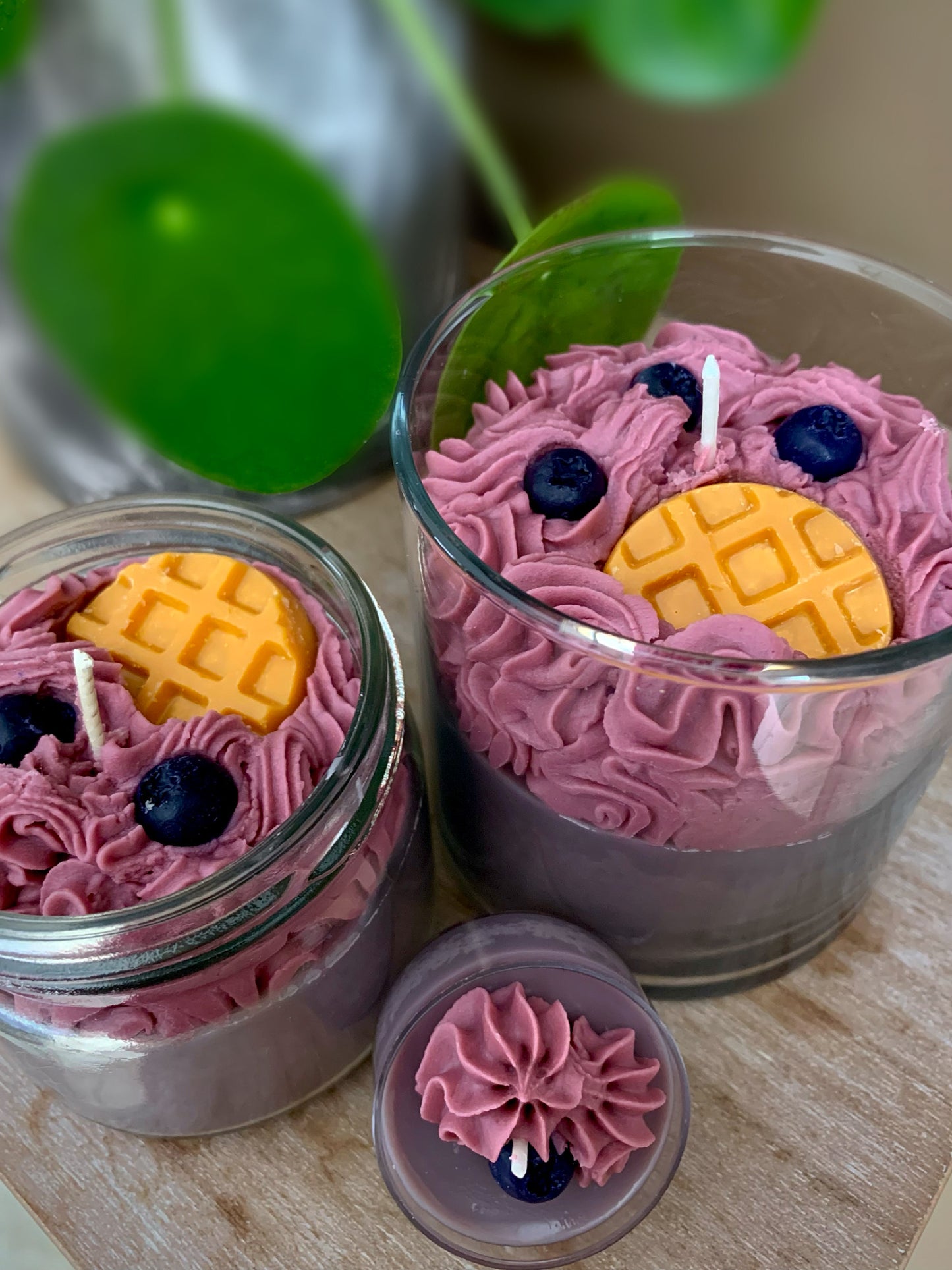 Dessert aux bleuets - Bougies de soya & cires à brûleur - Formats variés